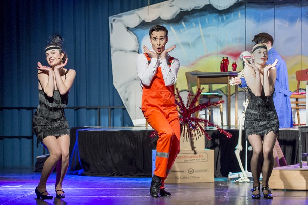 Das Musical "Zum Sterben schön" (Trio Theater Ennepetal) feiert am 26. Februar 2016 die Premiere im Leo Theater.