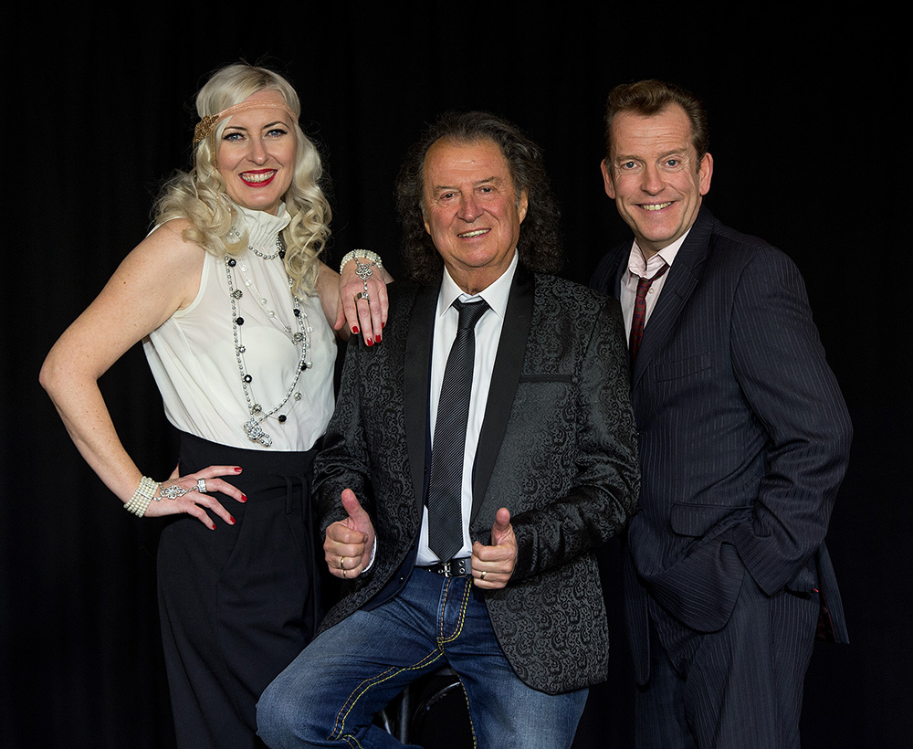 Chris Andrews präsentiert brandneue Show im LEO Leo Theater